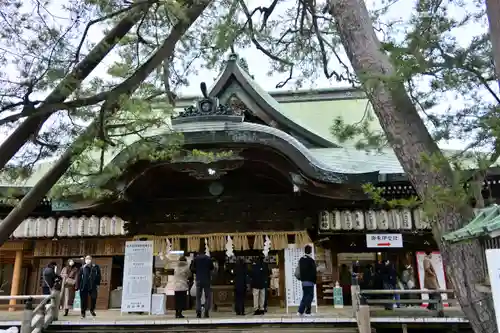 白山神社の本殿