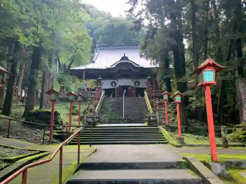 満願寺の本殿・本堂
