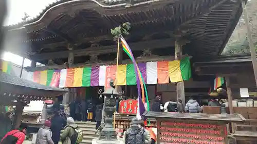 岡寺（龍蓋寺）の本殿・本堂