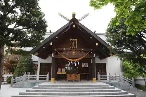 西野神社の本殿