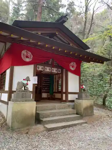 宝登山神社の末社