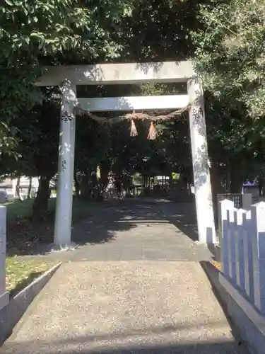 神明社（篠木町）の鳥居