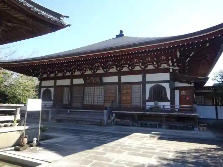 龍峰寺の本殿・本堂
