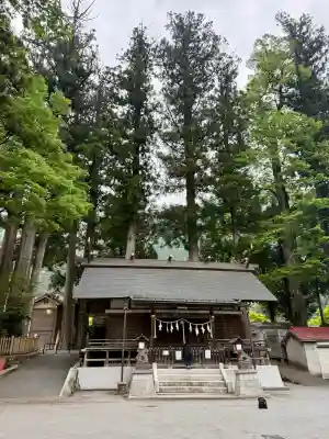 奥氷川神社の{uncategorized: "未分類", other: "その他", undefined: "問題あり", building: "その他建物", grave: "お墓", sacred_gate: "鳥居", guardian: "狛犬", statue: "像", buddha: "仏像", history: "歴史", nature: "自然", garden: "庭園", animal: "動物", pagoda: "塔", temizu: "手水舎", mountain_gate: "山門・神門", sanctuary: "本殿・本堂", subordinate: "末社・摂社", art: "芸術", scenery: "景色", jizo: "地蔵", ema: "絵馬", goshuin: "御朱印", omikuji: "おみくじ", items: "授与品その他", amulet: "お守り", goshuincho: "御朱印帳", eats: "食事", festival: "お祭り", votive_dance: "神楽", shichigosan: "七五三参", wedding: "結婚式", experience: "体験その他", initially: "初詣", around: "周辺", anti_infection: "感染症対策"}