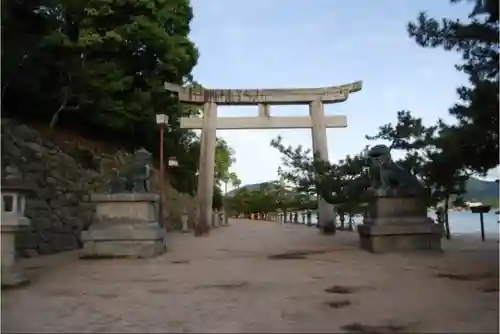 厳島神社の鳥居