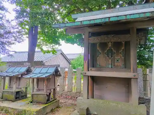 白山社の末社・摂社