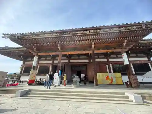 東寺（教王護国寺）の{uncategorized: "未分類", other: "その他", undefined: "問題あり", building: "その他建物", grave: "お墓", sacred_gate: "鳥居", guardian: "狛犬", statue: "像", buddha: "仏像", history: "歴史", nature: "自然", garden: "庭園", animal: "動物", pagoda: "塔", temizu: "手水舎", mountain_gate: "山門・神門", sanctuary: "本殿・本堂", subordinate: "末社・摂社", art: "芸術", scenery: "景色", jizo: "地蔵", ema: "絵馬", goshuin: "御朱印", omikuji: "おみくじ", items: "授与品その他", amulet: "お守り", goshuincho: "御朱印帳", eats: "食事", festival: "お祭り", votive_dance: "神楽", shichigosan: "七五三参", wedding: "結婚式", experience: "体験その他", initially: "初詣", around: "周辺", anti_infection: "感染症対策"}