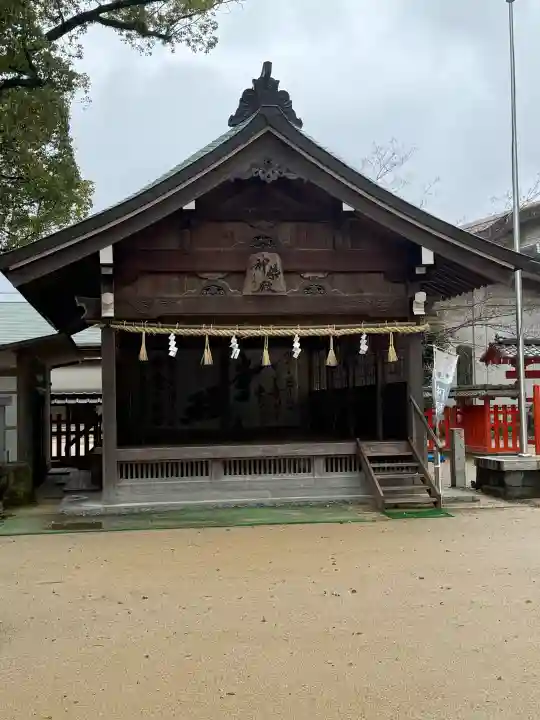 宇美八幡宮の{uncategorized: "未分類", other: "その他", undefined: "問題あり", building: "その他建物", grave: "お墓", sacred_gate: "鳥居", guardian: "狛犬", statue: "像", buddha: "仏像", history: "歴史", nature: "自然", garden: "庭園", animal: "動物", pagoda: "塔", temizu: "手水舎", mountain_gate: "山門・神門", sanctuary: "本殿・本堂", subordinate: "末社・摂社", art: "芸術", scenery: "景色", jizo: "地蔵", ema: "絵馬", goshuin: "御朱印", omikuji: "おみくじ", items: "授与品その他", amulet: "お守り", goshuincho: "御朱印帳", eats: "食事", festival: "お祭り", votive_dance: "神楽", shichigosan: "七五三参", wedding: "結婚式", experience: "体験その他", initially: "初詣", around: "周辺", anti_infection: "感染症対策"}