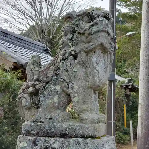 陽夫多神社の狛犬