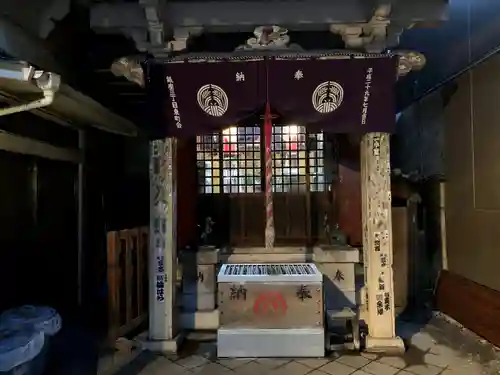 宝珠稲荷神社の本殿・本堂