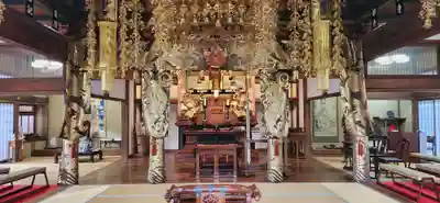 安洞院の本殿・本堂