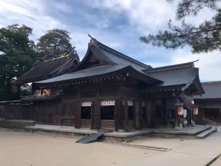 八重垣神社の本殿・本堂