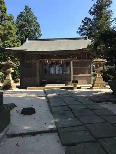 多賀神社の本殿・本堂