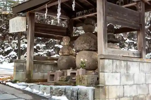 諏訪大社上社前宮(長野県)