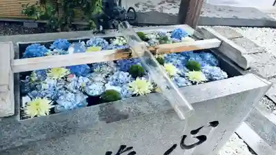蛇窪神社の手水舎