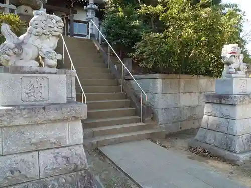 杉山神社の狛犬