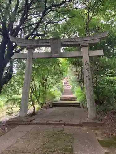 若宮八幡神社の鳥居