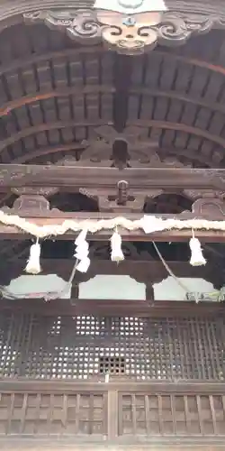 津嶋部神社の本殿