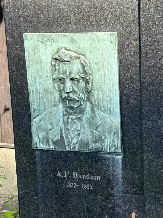 大福寺(浪華仮病院跡)の{uncategorized: "未分類", other: "その他", undefined: "問題あり", building: "その他建物", grave: "お墓", sacred_gate: "鳥居", guardian: "狛犬", statue: "像", buddha: "仏像", history: "歴史", nature: "自然", garden: "庭園", animal: "動物", pagoda: "塔", temizu: "手水舎", mountain_gate: "山門・神門", sanctuary: "本殿・本堂", subordinate: "末社・摂社", art: "芸術", scenery: "景色", jizo: "地蔵", ema: "絵馬", goshuin: "御朱印", omikuji: "おみくじ", items: "授与品その他", amulet: "お守り", goshuincho: "御朱印帳", eats: "食事", festival: "お祭り", votive_dance: "神楽", shichigosan: "七五三参", wedding: "結婚式", experience: "体験その他", initially: "初詣", around: "周辺", anti_infection: "感染症対策"}