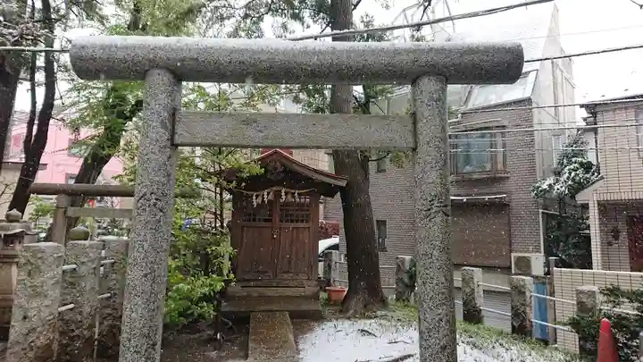 多田神社の末社・摂社