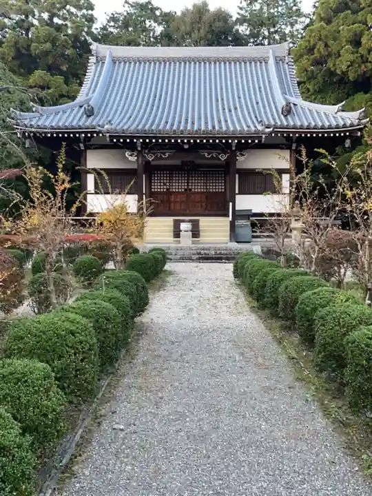 龍泉寺の本殿・本堂