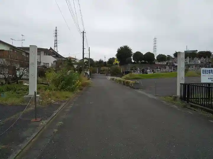 本覚院の山門・神門