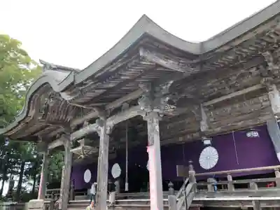 成相寺の本殿・本堂