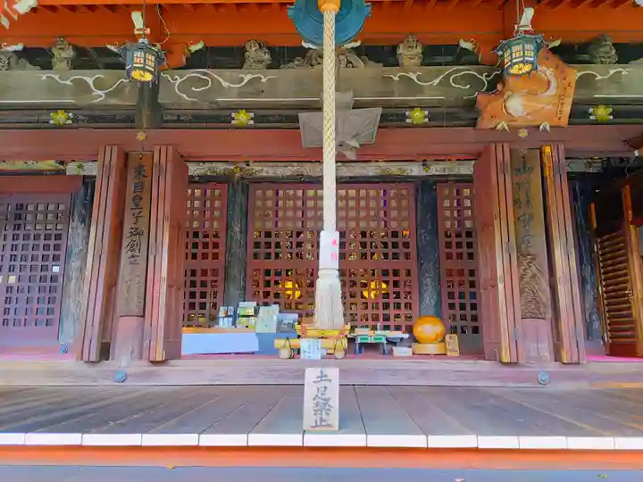 久米寺の本殿・本堂