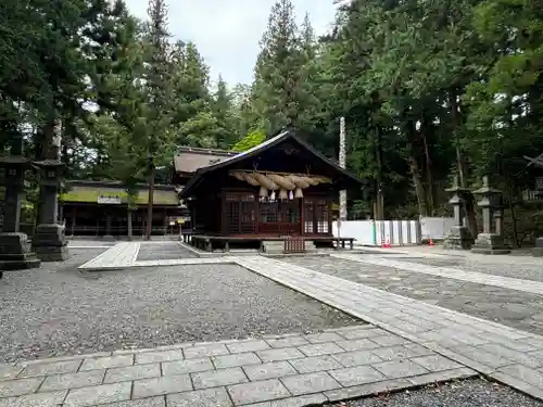 諏訪大社下社春宮(長野県)