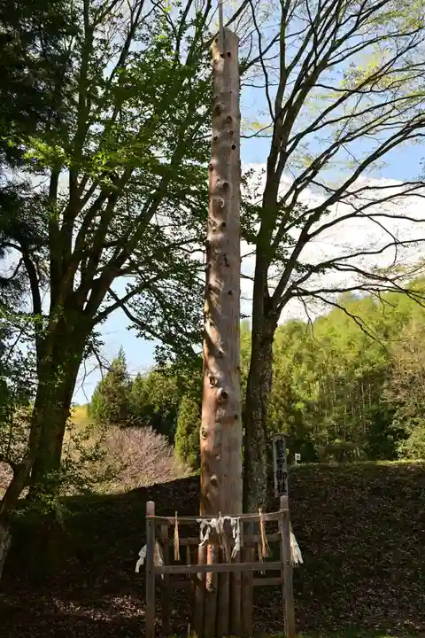 諏訪大社上社前宮(長野県)