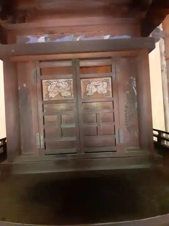 伏木香取神社の本殿・本堂