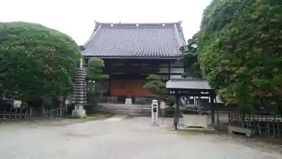 向雲寺の本殿・本堂
