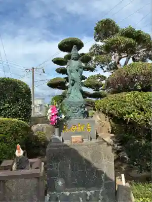 薩門山乘願寺の仏像