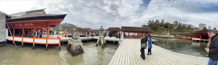 厳島神社(広島県)
