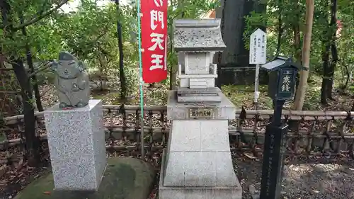 亀ケ池八幡宮の末社・摂社