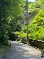 日向大神宮の{uncategorized: "未分類", other: "その他", undefined: "問題あり", building: "その他建物", grave: "お墓", sacred_gate: "鳥居", guardian: "狛犬", statue: "像", buddha: "仏像", history: "歴史", nature: "自然", garden: "庭園", animal: "動物", pagoda: "塔", temizu: "手水舎", mountain_gate: "山門・神門", sanctuary: "本殿・本堂", subordinate: "末社・摂社", art: "芸術", scenery: "景色", jizo: "地蔵", ema: "絵馬", goshuin: "御朱印", omikuji: "おみくじ", items: "授与品その他", amulet: "お守り", goshuincho: "御朱印帳", eats: "食事", festival: "お祭り", votive_dance: "神楽", shichigosan: "七五三参", wedding: "結婚式", experience: "体験その他", initially: "初詣", around: "周辺", anti_infection: "感染症対策"}