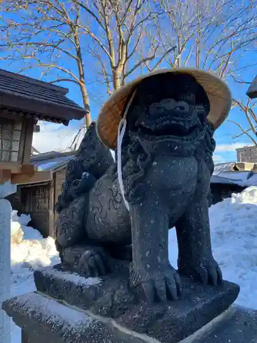 札幌諏訪神社の狛犬