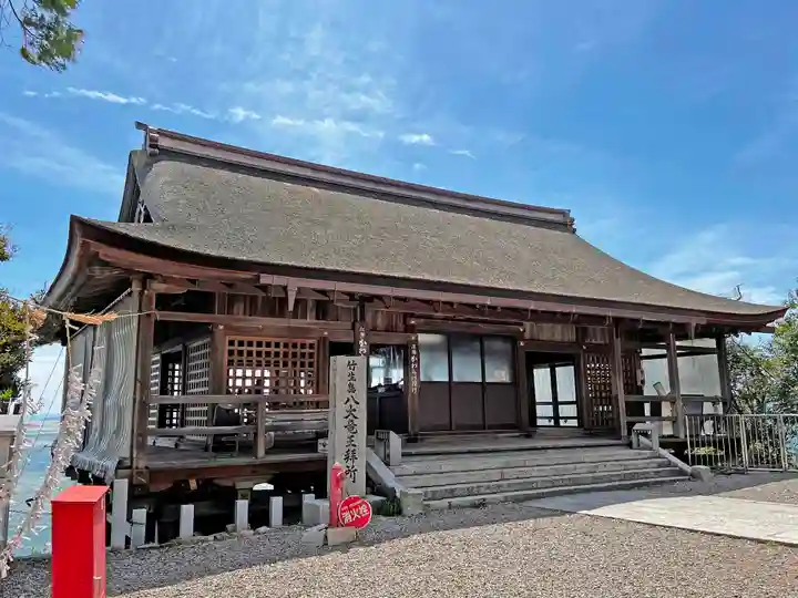 竹生島神社(都久夫須麻神社)の本殿・本堂