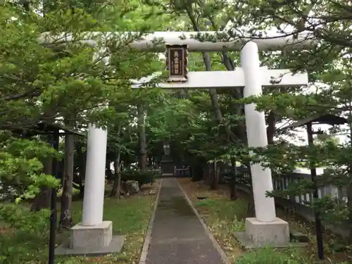 篠路神社の鳥居