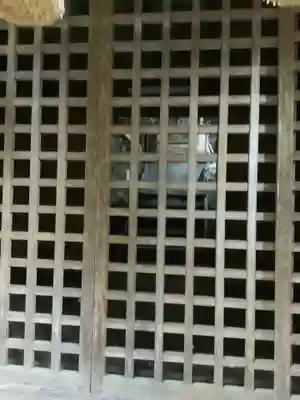 神明・白山社相殿の本殿・本堂