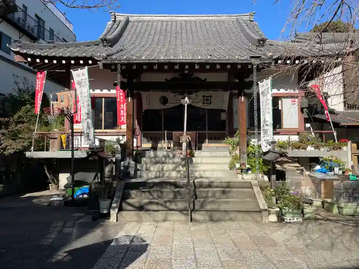 榮久山大法寺の本殿・本堂