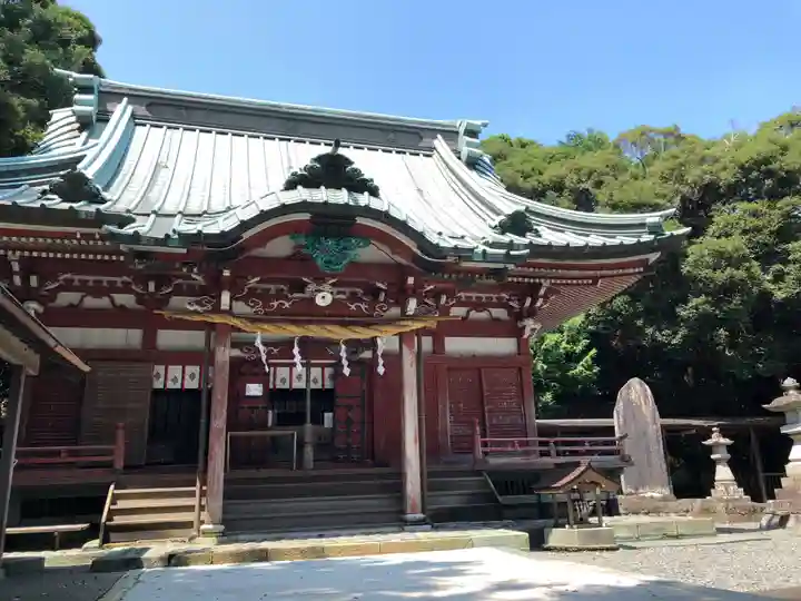 大頭龍神社の本殿・本堂