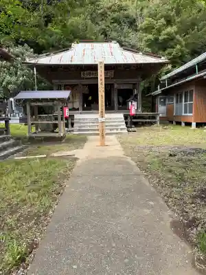 智光寺の{uncategorized: "未分類", other: "その他", undefined: "問題あり", building: "その他建物", grave: "お墓", sacred_gate: "鳥居", guardian: "狛犬", statue: "像", buddha: "仏像", history: "歴史", nature: "自然", garden: "庭園", animal: "動物", pagoda: "塔", temizu: "手水舎", mountain_gate: "山門・神門", sanctuary: "本殿・本堂", subordinate: "末社・摂社", art: "芸術", scenery: "景色", jizo: "地蔵", ema: "絵馬", goshuin: "御朱印", omikuji: "おみくじ", items: "授与品その他", amulet: "お守り", goshuincho: "御朱印帳", eats: "食事", festival: "お祭り", votive_dance: "神楽", shichigosan: "七五三参", wedding: "結婚式", experience: "体験その他", initially: "初詣", around: "周辺", anti_infection: "感染症対策"}