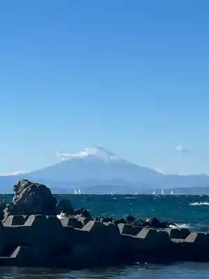 森戸大明神（森戸神社）の{uncategorized: "未分類", other: "その他", undefined: "問題あり", building: "その他建物", grave: "お墓", sacred_gate: "鳥居", guardian: "狛犬", statue: "像", buddha: "仏像", history: "歴史", nature: "自然", garden: "庭園", animal: "動物", pagoda: "塔", temizu: "手水舎", mountain_gate: "山門・神門", sanctuary: "本殿・本堂", subordinate: "末社・摂社", art: "芸術", scenery: "景色", jizo: "地蔵", ema: "絵馬", goshuin: "御朱印", omikuji: "おみくじ", items: "授与品その他", amulet: "お守り", goshuincho: "御朱印帳", eats: "食事", festival: "お祭り", votive_dance: "神楽", shichigosan: "七五三参", wedding: "結婚式", experience: "体験その他", initially: "初詣", around: "周辺", anti_infection: "感染症対策"}