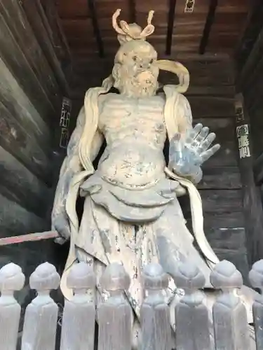 香西寺の像