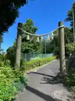 星川杉山神社の{uncategorized: "未分類", other: "その他", undefined: "問題あり", building: "その他建物", grave: "お墓", sacred_gate: "鳥居", guardian: "狛犬", statue: "像", buddha: "仏像", history: "歴史", nature: "自然", garden: "庭園", animal: "動物", pagoda: "塔", temizu: "手水舎", mountain_gate: "山門・神門", sanctuary: "本殿・本堂", subordinate: "末社・摂社", art: "芸術", scenery: "景色", jizo: "地蔵", ema: "絵馬", goshuin: "御朱印", omikuji: "おみくじ", items: "授与品その他", amulet: "お守り", goshuincho: "御朱印帳", eats: "食事", festival: "お祭り", votive_dance: "神楽", shichigosan: "七五三参", wedding: "結婚式", experience: "体験その他", initially: "初詣", around: "周辺", anti_infection: "感染症対策"}