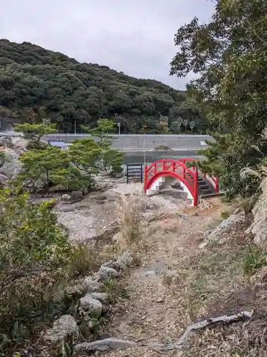 猪鼻湖神社(静岡県)