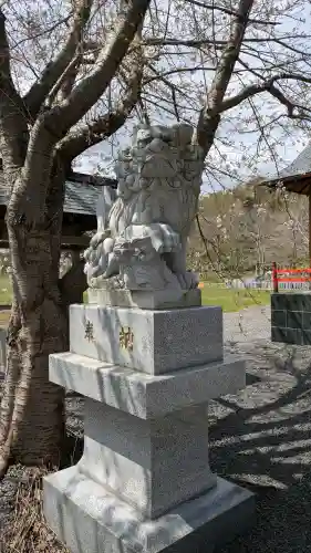 明和神社の{uncategorized: "未分類", other: "その他", undefined: "問題あり", building: "その他建物", grave: "お墓", sacred_gate: "鳥居", guardian: "狛犬", statue: "像", buddha: "仏像", history: "歴史", nature: "自然", garden: "庭園", animal: "動物", pagoda: "塔", temizu: "手水舎", mountain_gate: "山門・神門", sanctuary: "本殿・本堂", subordinate: "末社・摂社", art: "芸術", scenery: "景色", jizo: "地蔵", ema: "絵馬", goshuin: "御朱印", omikuji: "おみくじ", items: "授与品その他", amulet: "お守り", goshuincho: "御朱印帳", eats: "食事", festival: "お祭り", votive_dance: "神楽", shichigosan: "七五三参", wedding: "結婚式", experience: "体験その他", initially: "初詣", around: "周辺", anti_infection: "感染症対策"}