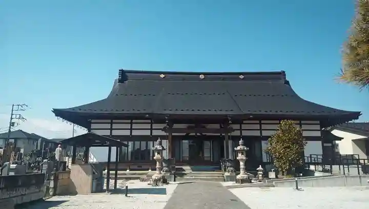 専念山功徳院幸福寺の本殿・本堂