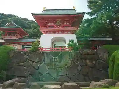 赤間神宮の山門・神門